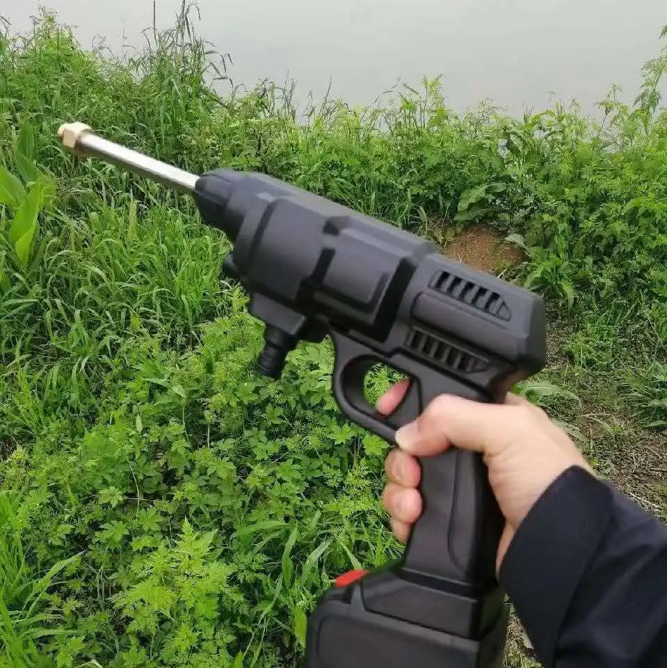 Water Gun (2).jpg
