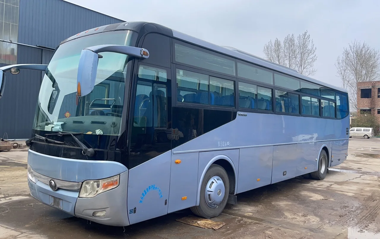 6127 Подержанный автобус 60 мест удобный Тур пассажирский для продажи