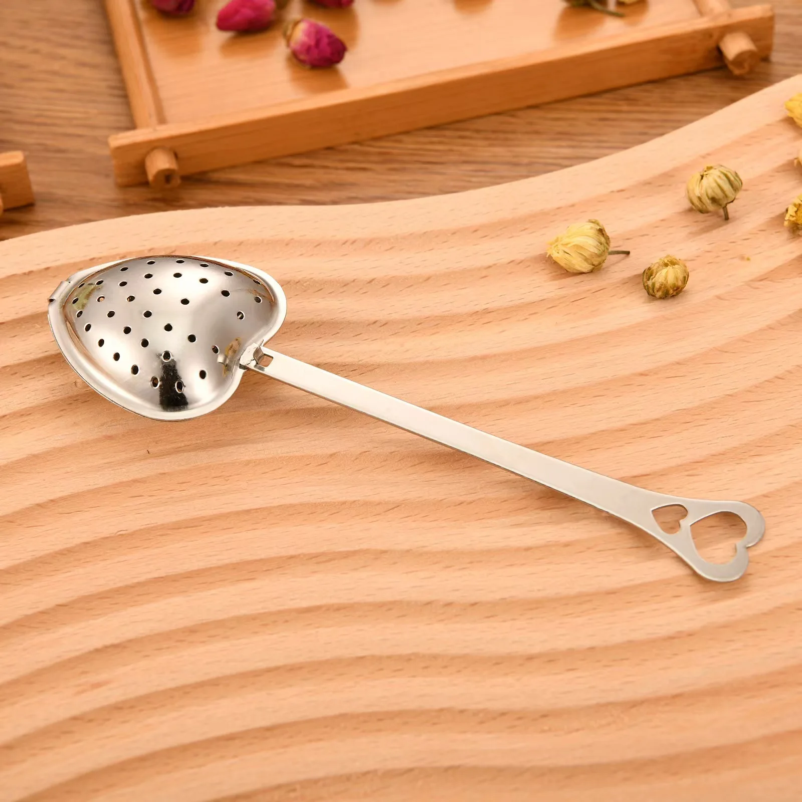 Factory Direct ladle with handle Stainless steel  Heart-shaped tea filter Tea infuser Spice coffee tea infuser