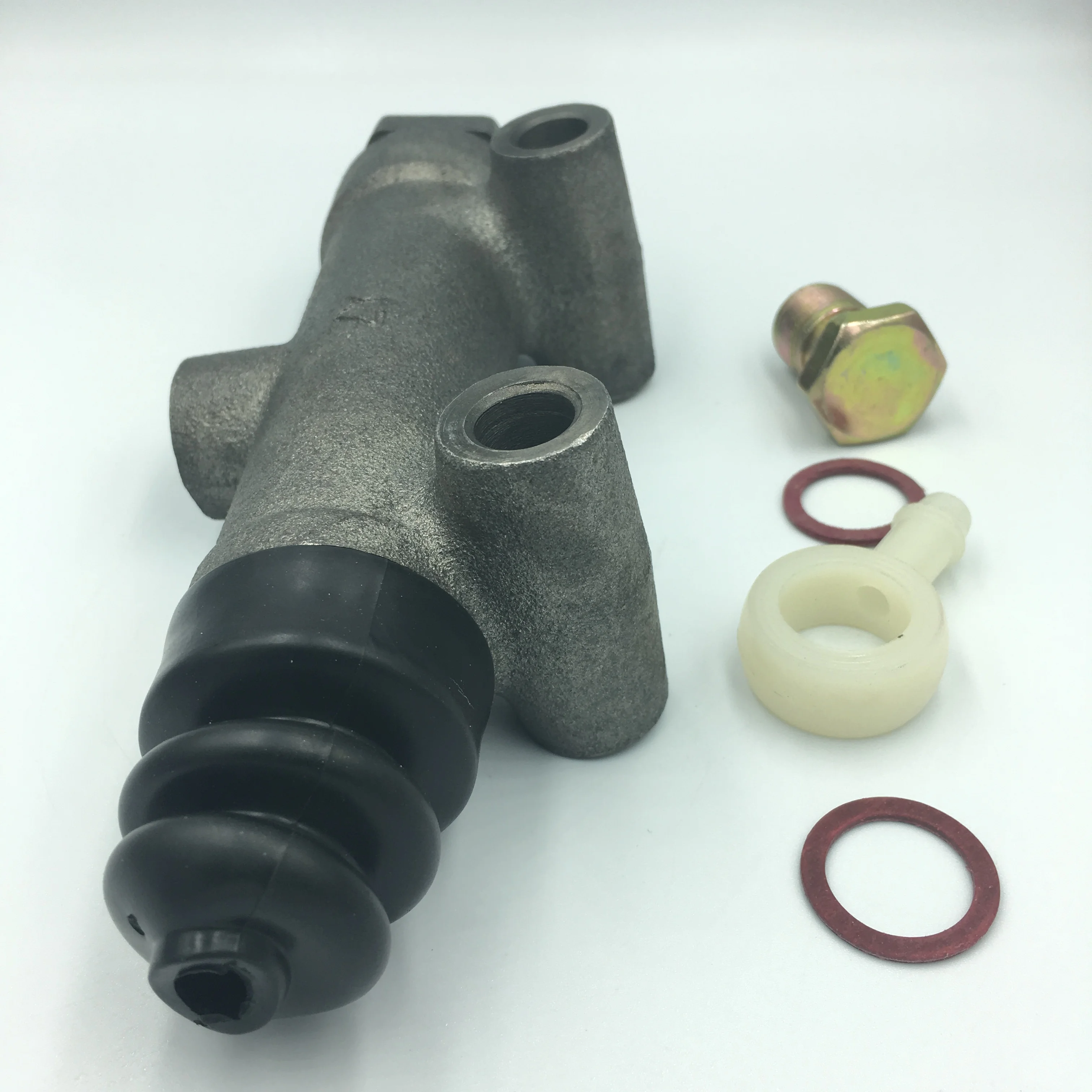 Manufacturers sell high quality auto parts brake master pump or hydraulic brake master cylinder BJ130