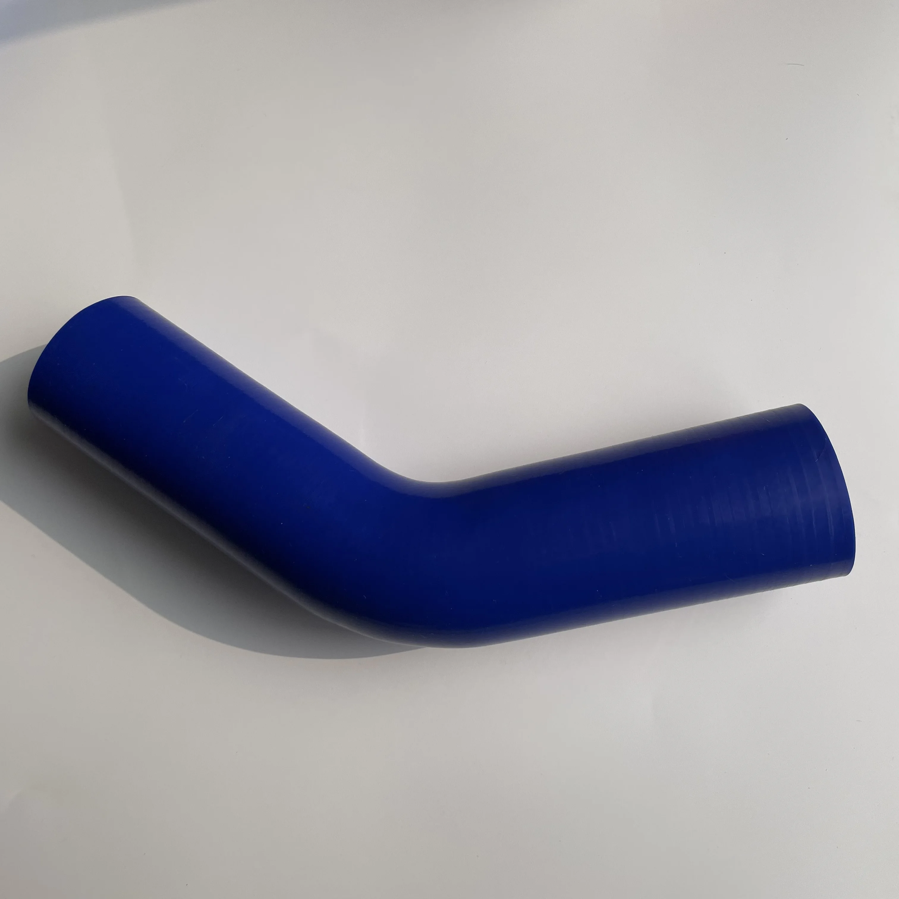 Custom Blue Silicone Rubber Hose High Tensile Braid Heat Resistance Silicone Auto Tube 45/90/135 Degree Elbow Silicone Hose