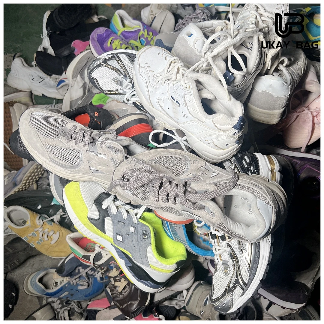 S22  factory wholesale bulk boutique boys casual daily flying women mesh lightweight sports used shoes