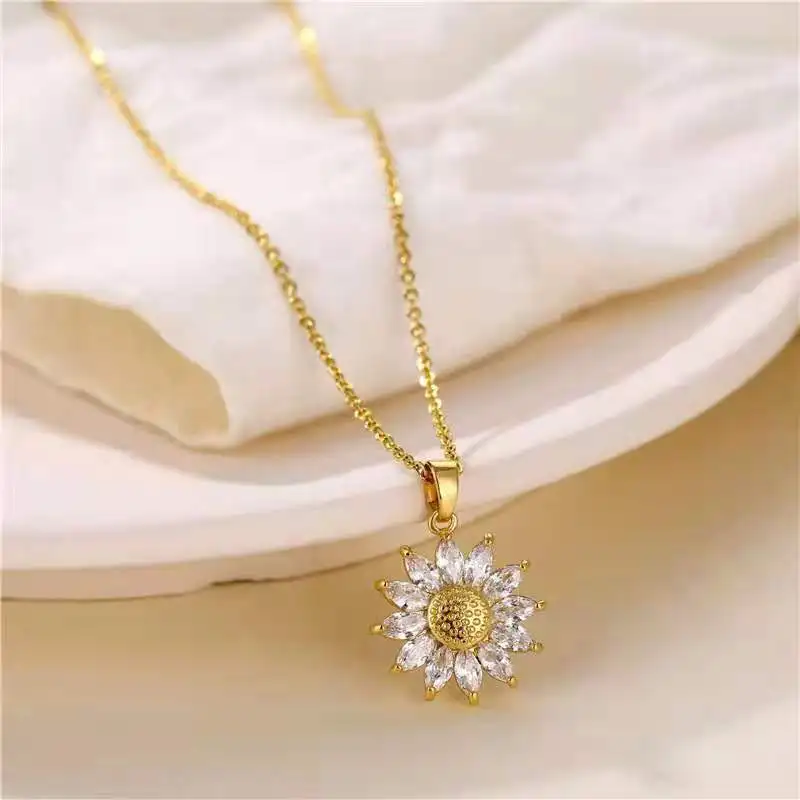 2024 New Product 18K Gold Titanium Steel Flower Sunflower Zirconium Women Botanical Pendant Fashion Jewelry Necklaces