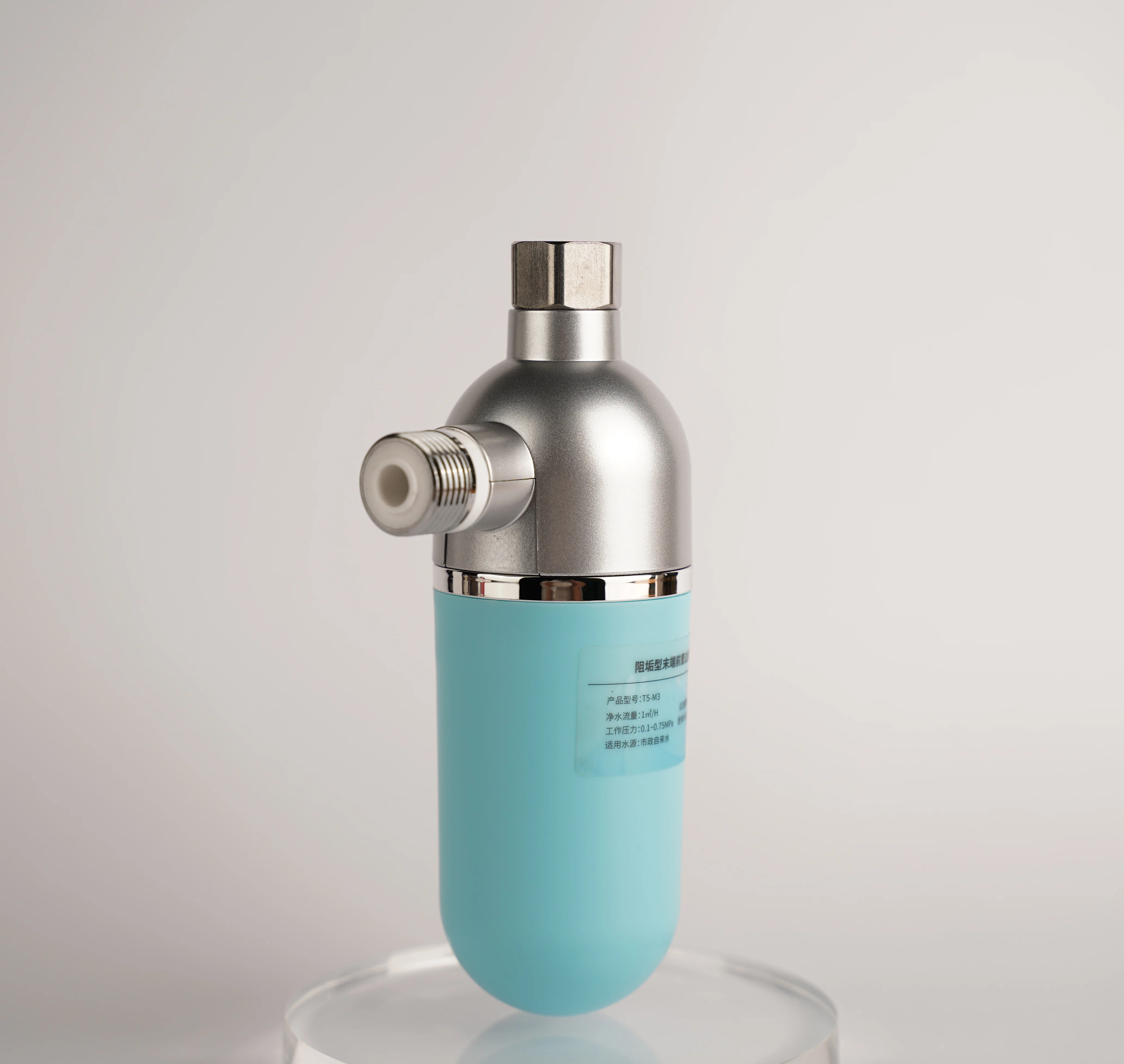 High Output Revitalizing Shower Filter Reduces Dry Itchy Skin Dramatically Improves the Condition of Skin Hair