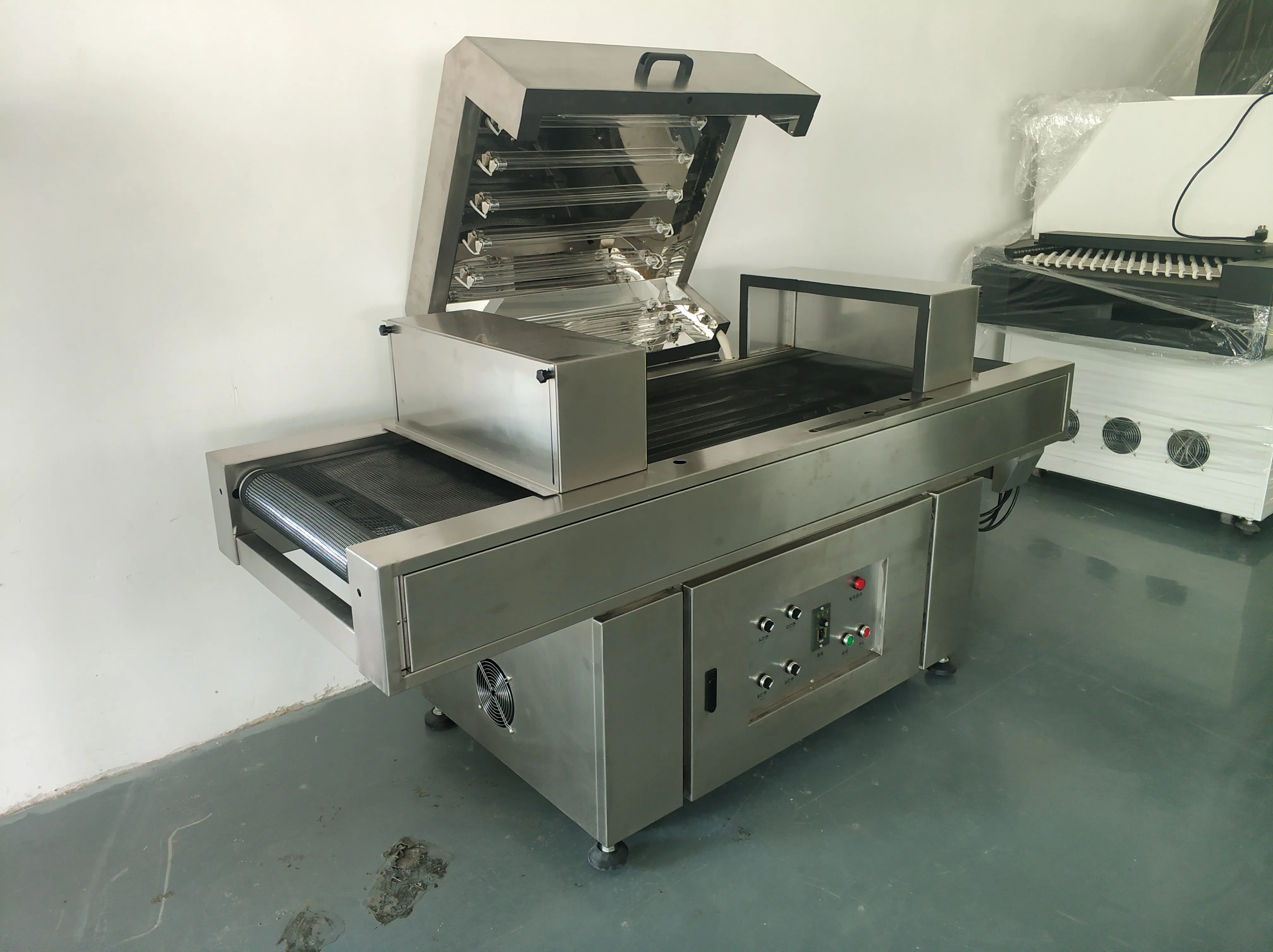 Professional Glass Bottle UV Sterilizer Machine with Ultraviolet Sterilizing Lamp