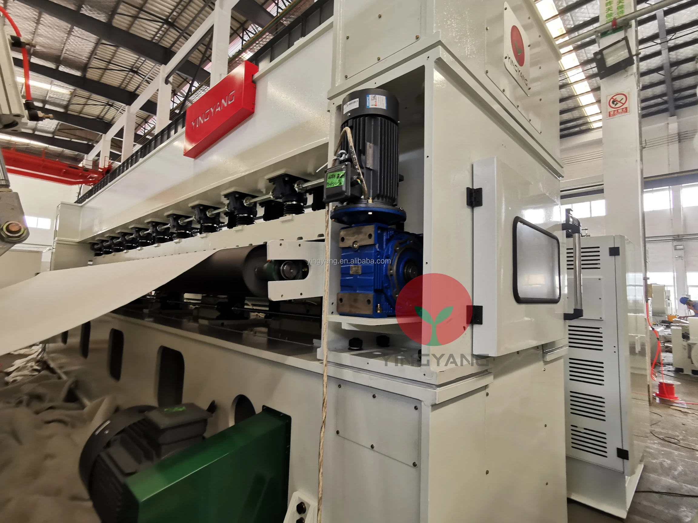 Высокоскоростная иглопробивная Линия для производства геотекстиля игольчатый ткацкий станок YING YANG