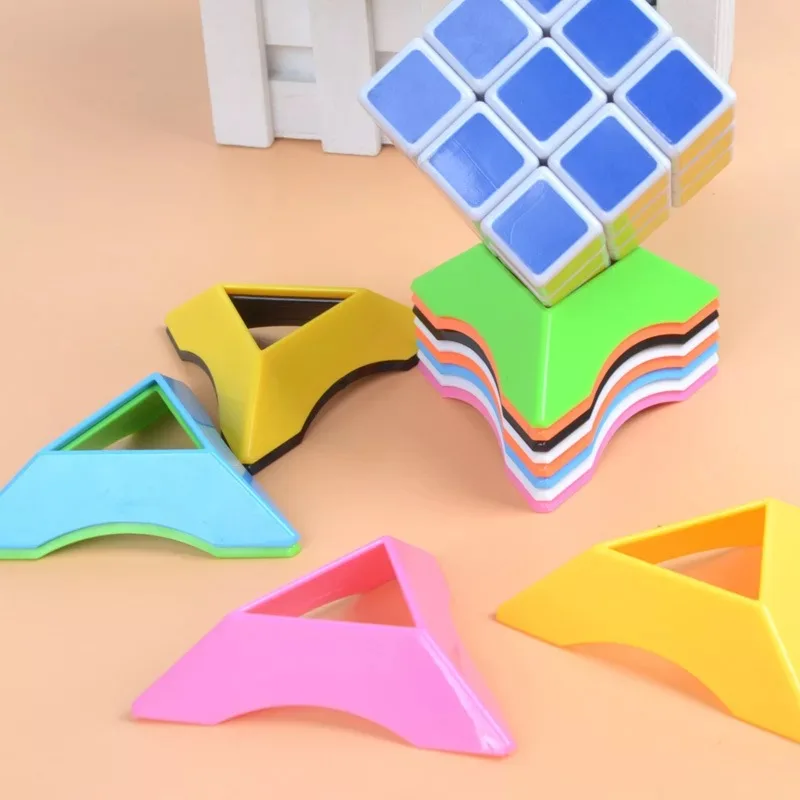 Yiwu Factory direct sale cheap price Cube Holder colorful  Magic cube toys plastic triangl Base Stand