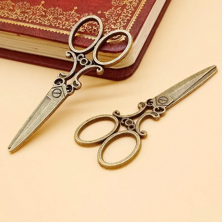 Antique Silver tone/Antique Bronze Hollow Scissors Pendant Charm/Finding  Bracelet Necklace Charm  DIY Accessory Jewelry Making