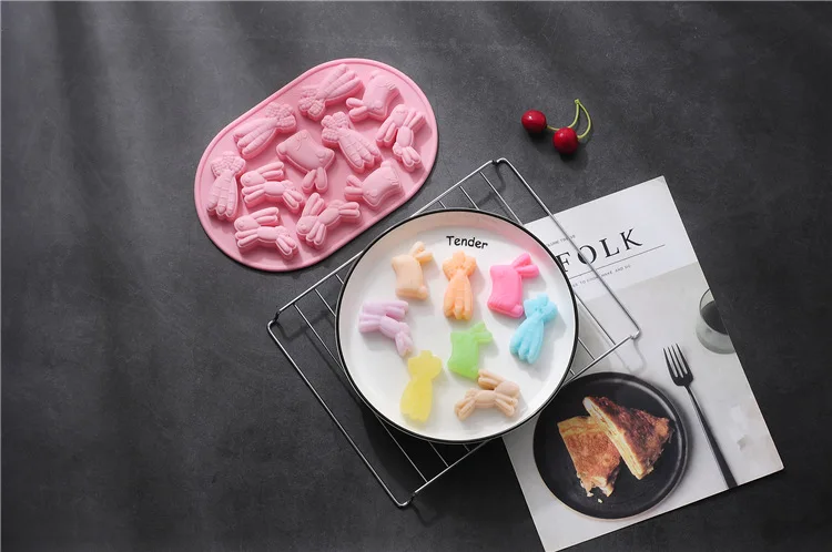 Ecochoose Wholesale 9 Grid Custom Cute DIY Easter Gift Candy Chocolate Fondant Baking Mould Tray Silicone Cake Mold