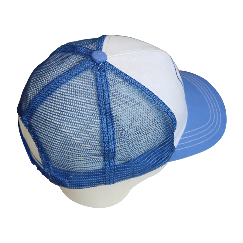 Шляпа с вышивкой