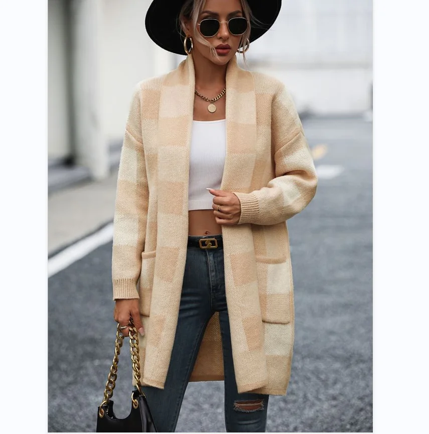Women Cardigan Sweater 2023 New Arrivals High Quality Loose Plaid Patchwork Lady Sweaters Knitted Jacket Sweater For Women