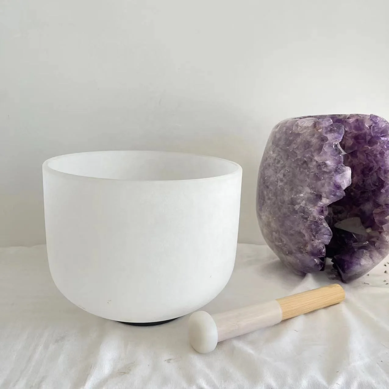 Chakra Sound Therapy wholesale Quartz Crystal Classic frosted singing bowl with patent silicone mallet for yoga meditation