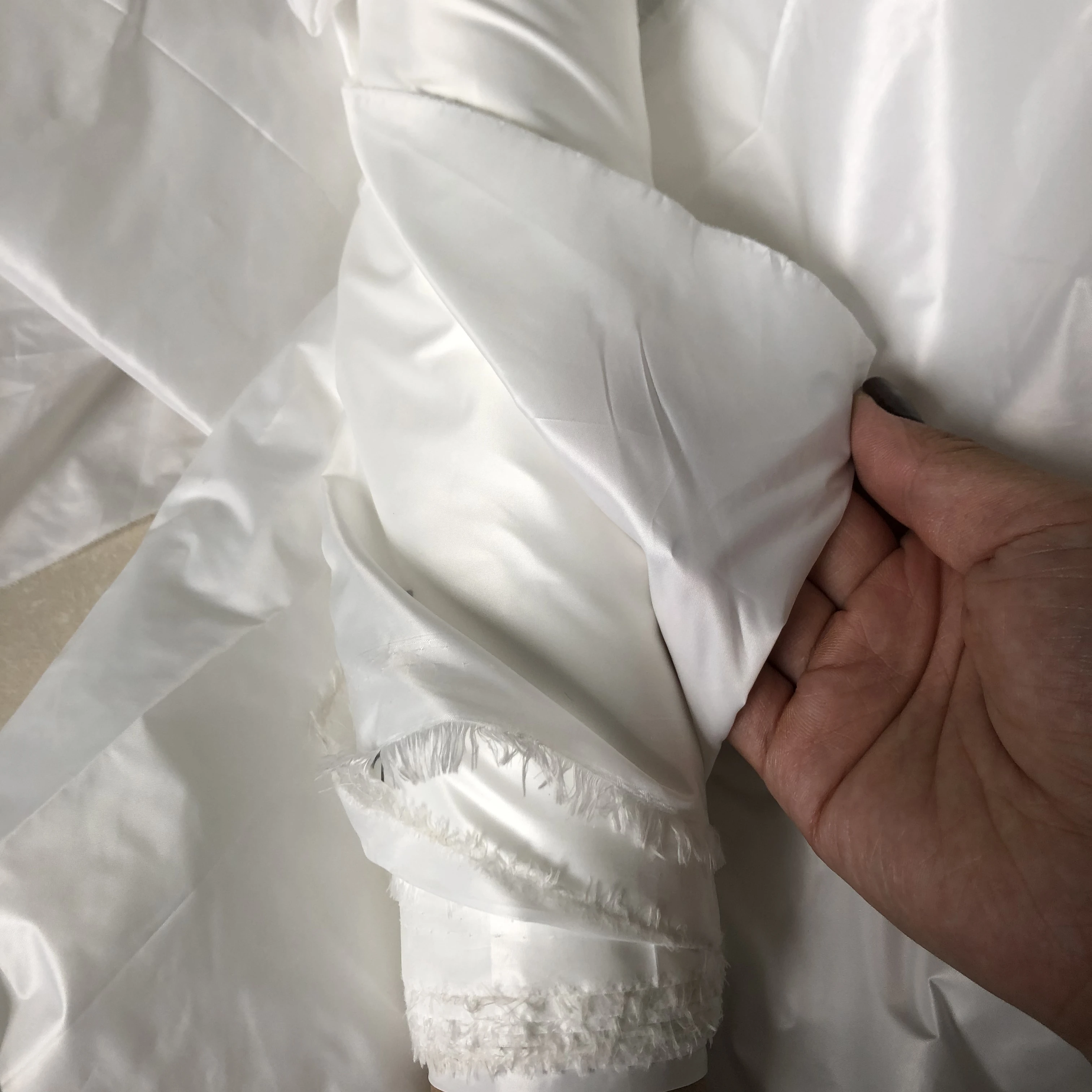 
100% polyester Down proof Lining Fabric for down jackets 