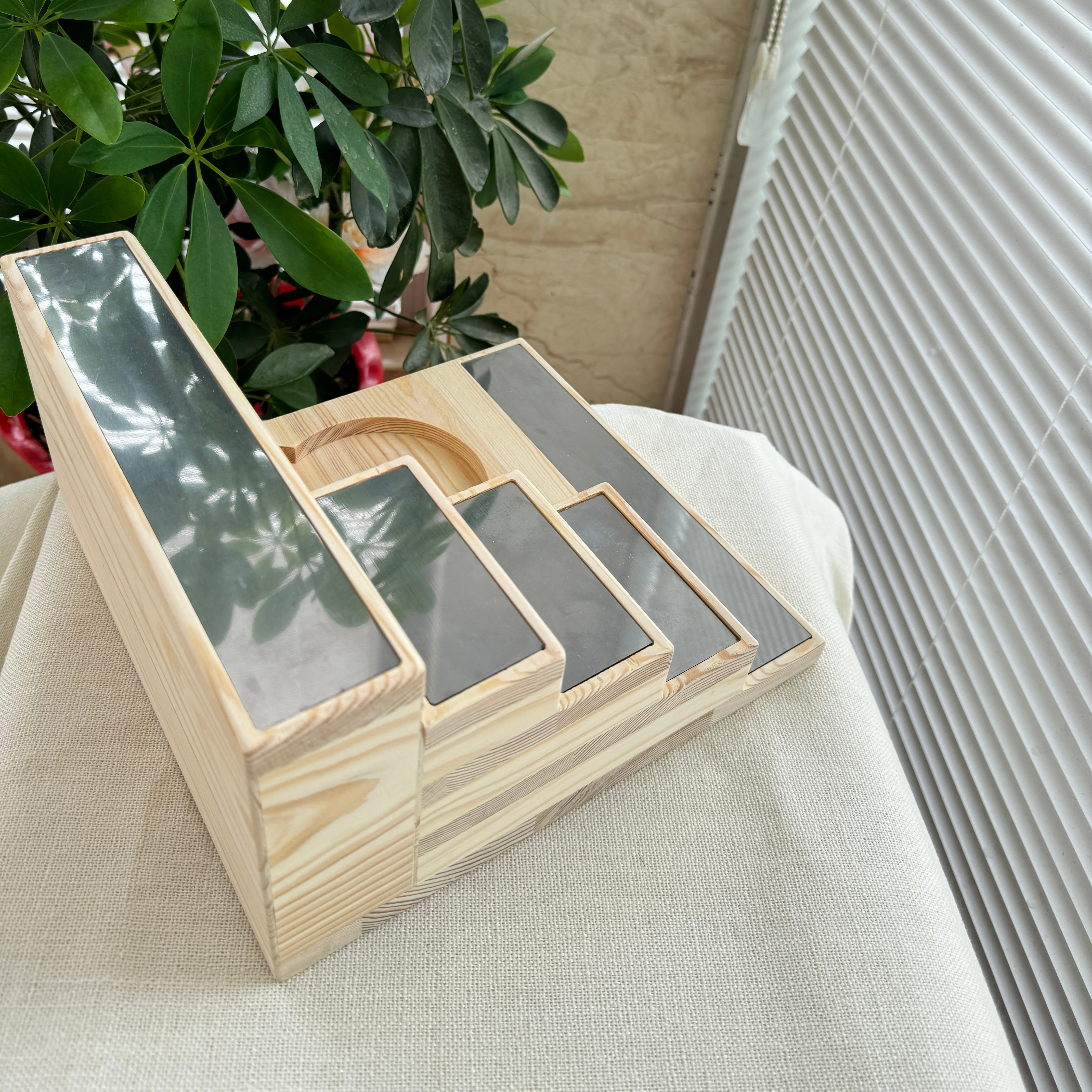 Custom  Docking Station figure storage figure holder Toniebox stand kids room decor nursery toy storage Tonie organiser stand