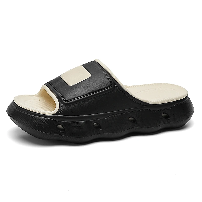 New Indoor  Outdoor Slippers Fashion  Slippers Lightweight Summer Slippers Anti Slip for men Beach Sandals