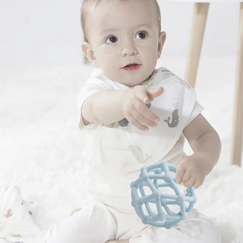 2024 New Arrival Wholesale Food Grade Bpa Free Soother Teething Toy Cute Soft Silicone Baby Teether