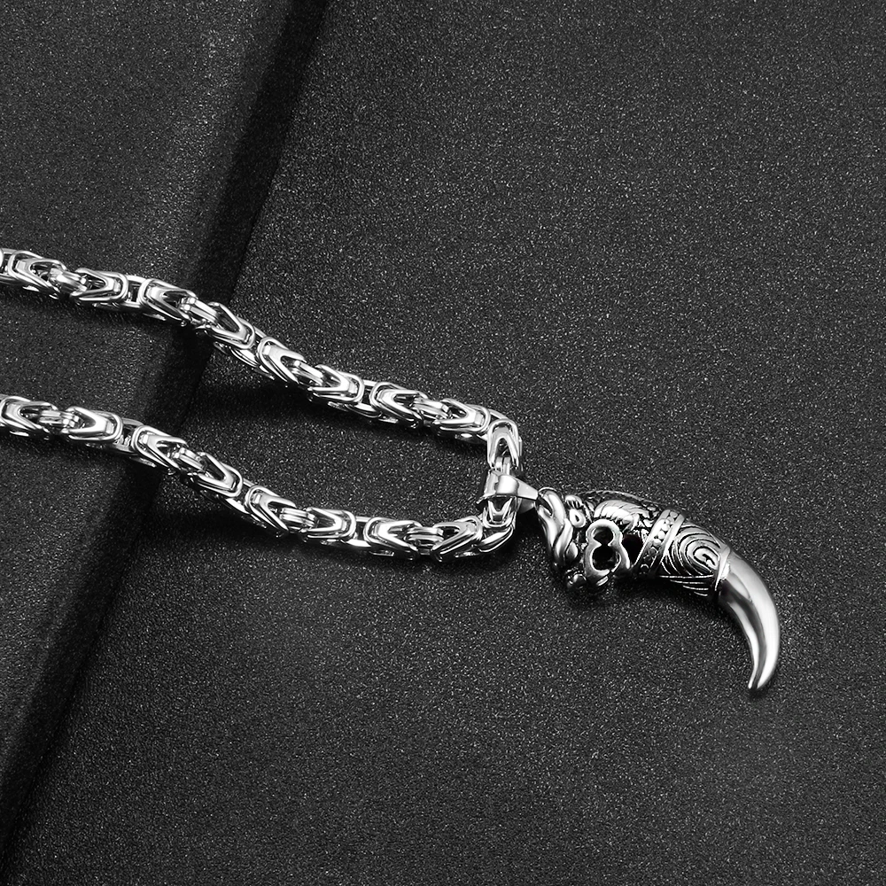 Fashion Simple Customized Logo Punk Stainless Steel Jewelry Wolf Pendant Necklace For Men Women Cross Chain Jewelry Gifts