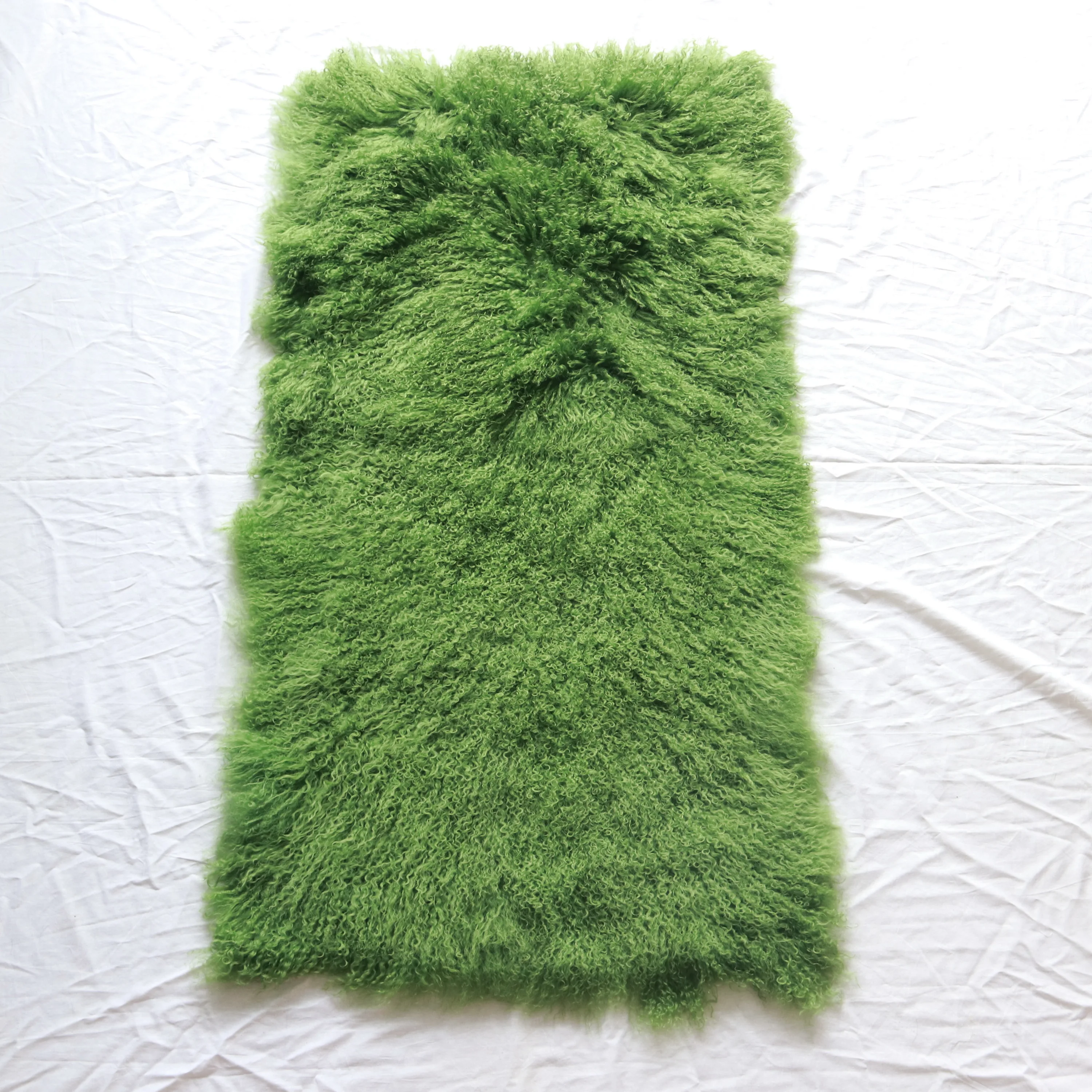 Curly sheep fur tibet leather plate Mongolian lamb fur throw rug