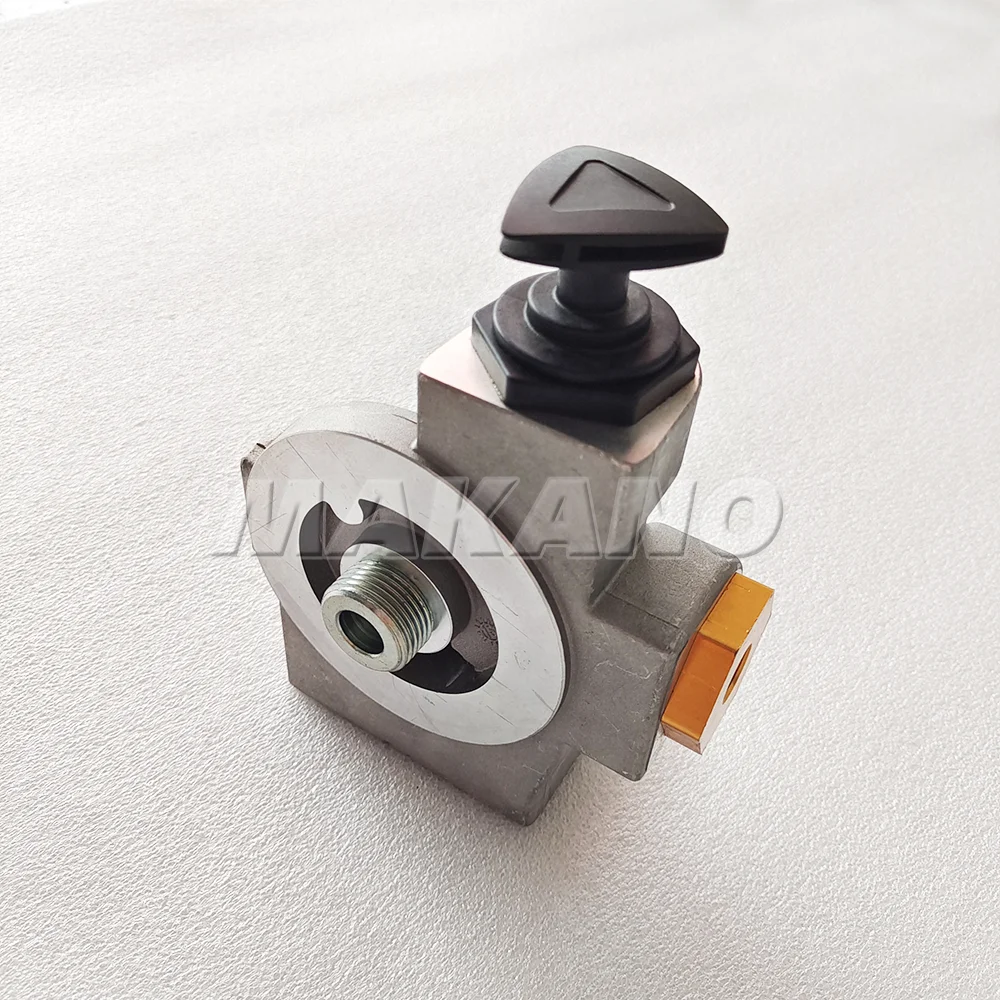 High Quality Excavator Filter Head QSB6.7 Engine Parts Diesel Fuel Filter Head 3944287S 3975404 6754-71-7200