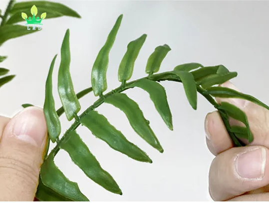 Artificial imitation fern soft glue false green fern iron leaves plant wall landscaping home decoration potted wholesale