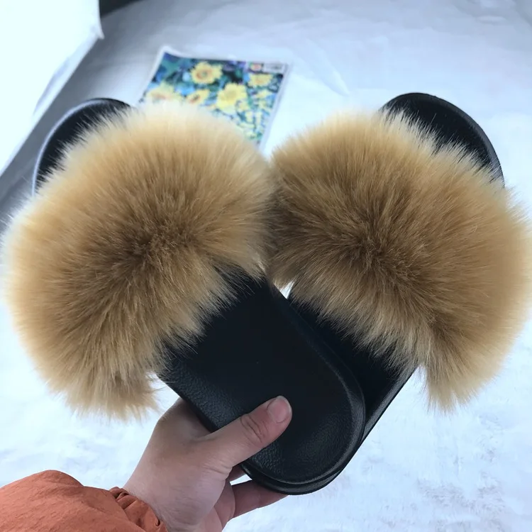 New wholesale plush female slippers raccoon fur fox fur women slippers sandals for women