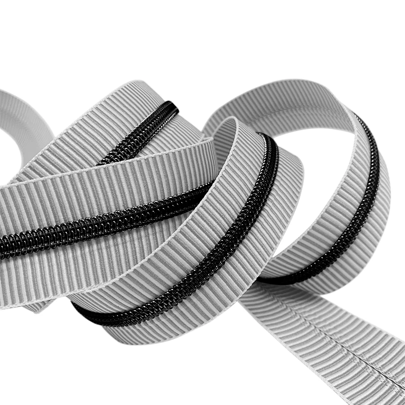 Wholesale stripes zipper coil custom 5# fashionable nylon zipper tape for handbag