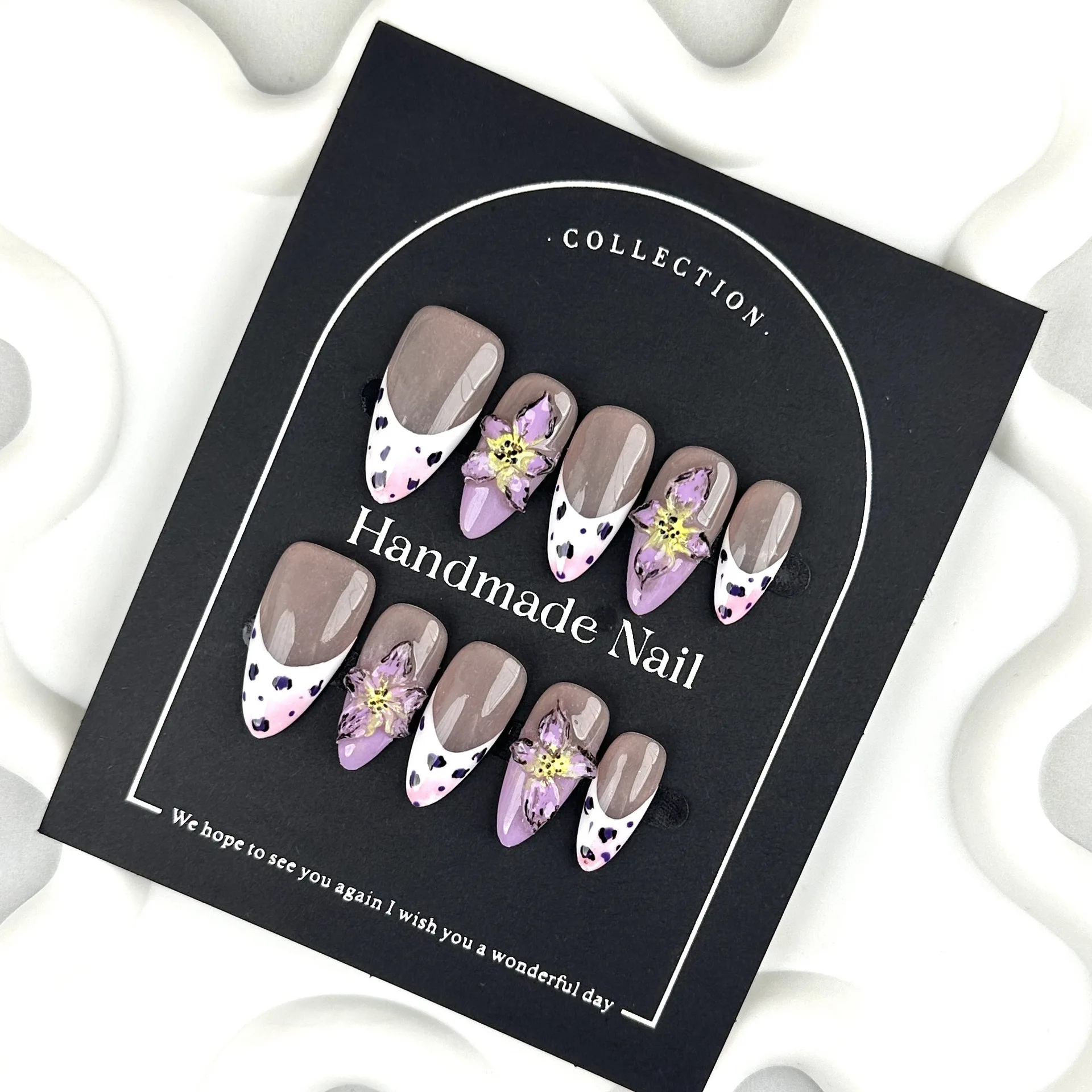 Stunning Purple Flower Press On Nails Handmade Unique Almond False Nail Packaging 3D High Quality Human Finger Nails For Sell