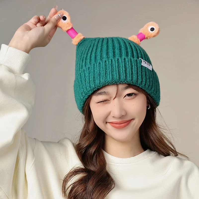 Winter cartoon monster knitted hat with light-emitting tentacle winter men women cute quirky skull cap colorful beanies hat