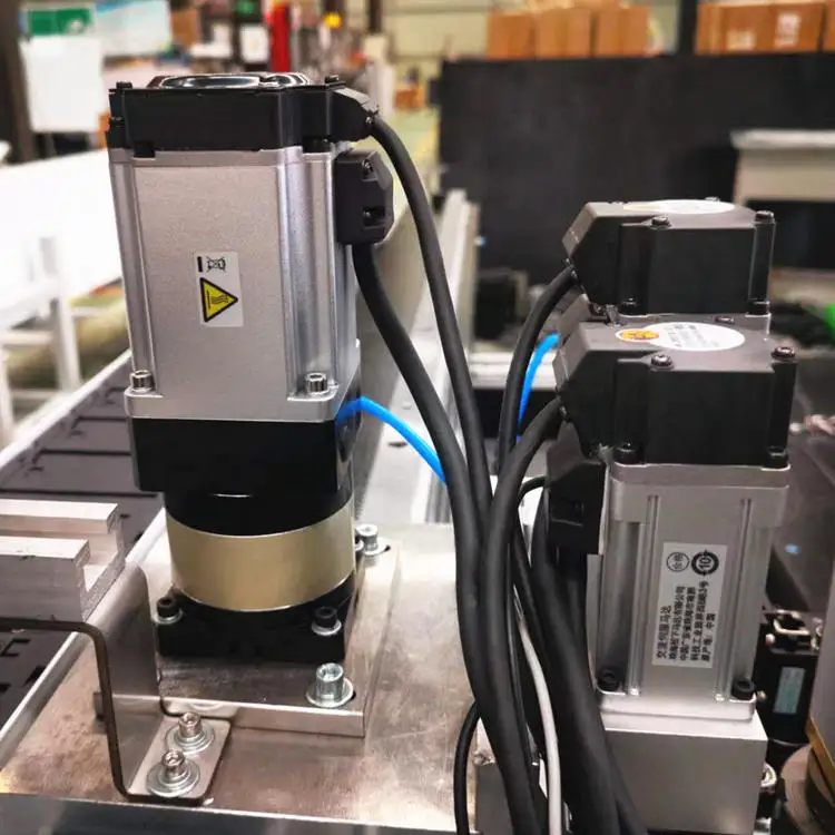 Weier 2025 Automatic CNC Car Mat Oscillating Tool Knife Cutter Carpet Cut Cutting Machine for PVC