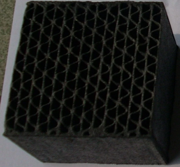 Activated carbon paper used for making activated carbon paper filter cartridges or corrugated activated carbon paper