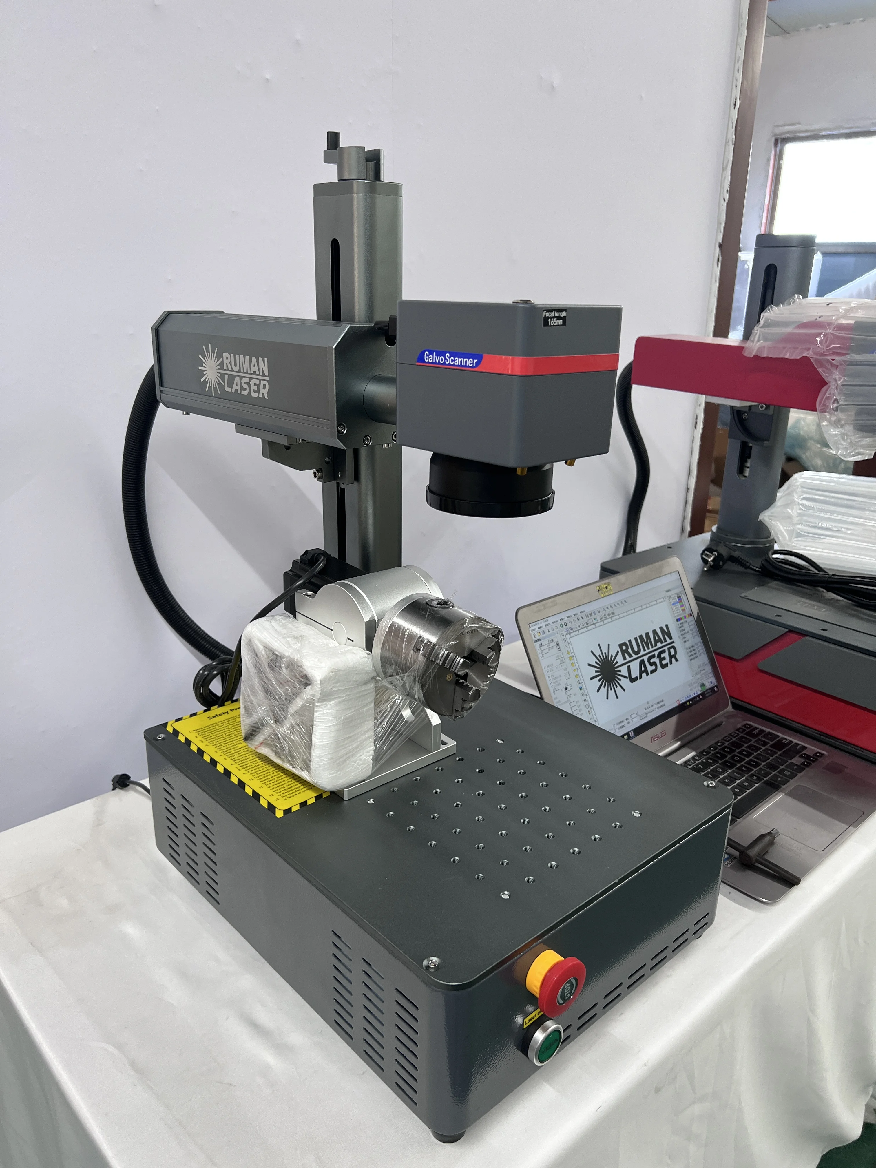 USD 800/SET Mini Portable laser Marking machine good Price 20W 30W Fiber laser From RUMAN laser