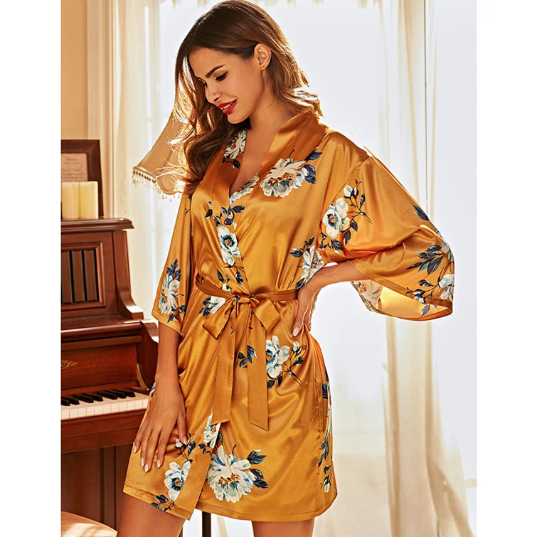 OEM Short Wedding Kimono Sleepwear Nightgown Dress Bathrobe Set Floral Silk Satin Bridesmaid Robes