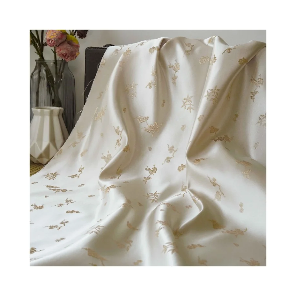 Simple style satin plum blossom cheongsam Hanfu yarn-dyed soft hanging fabric antique fashion