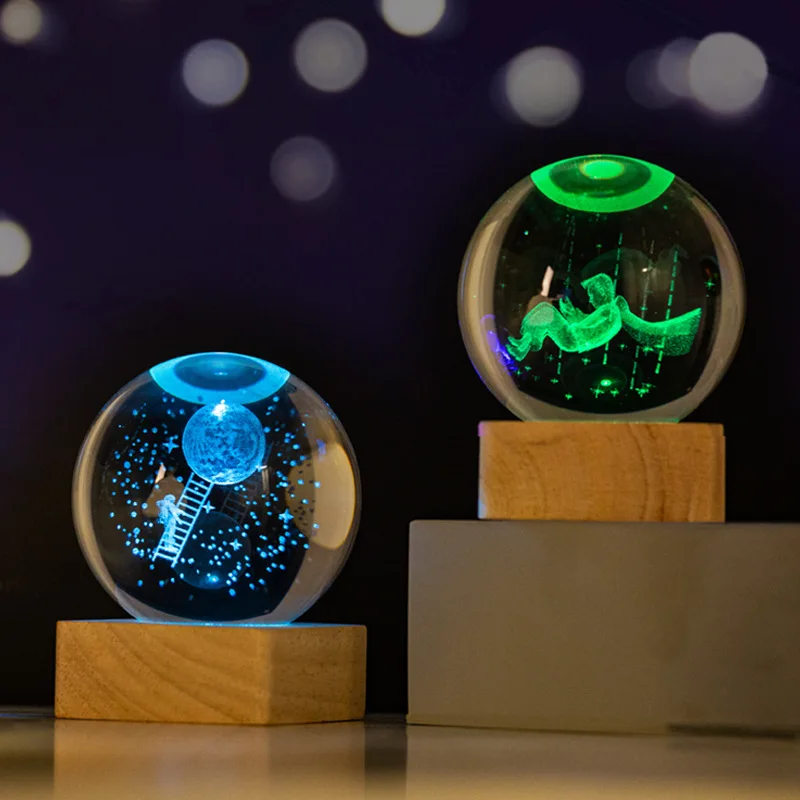wholesale luminous crystal ball 3d  laser 80mm astronaut crystal ball decoration