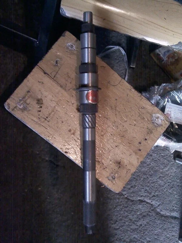 
Good quality truck transmission gearbox input shaft assembly,gear assy 