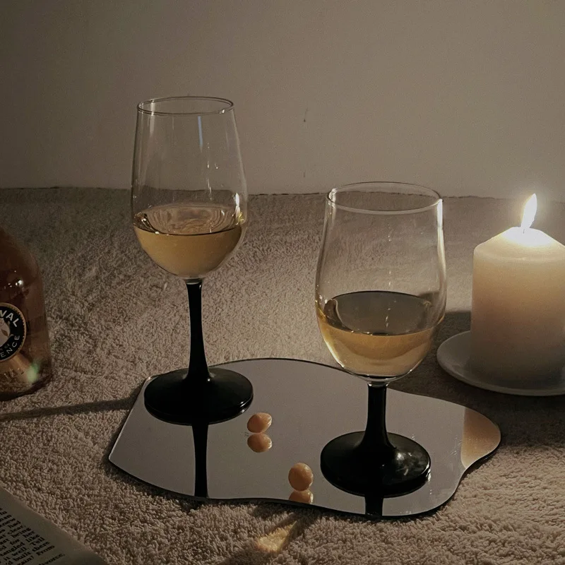 vintage, French Mediaeval ins, black stem stemglass, Vintage style, iced wine Champagne glass