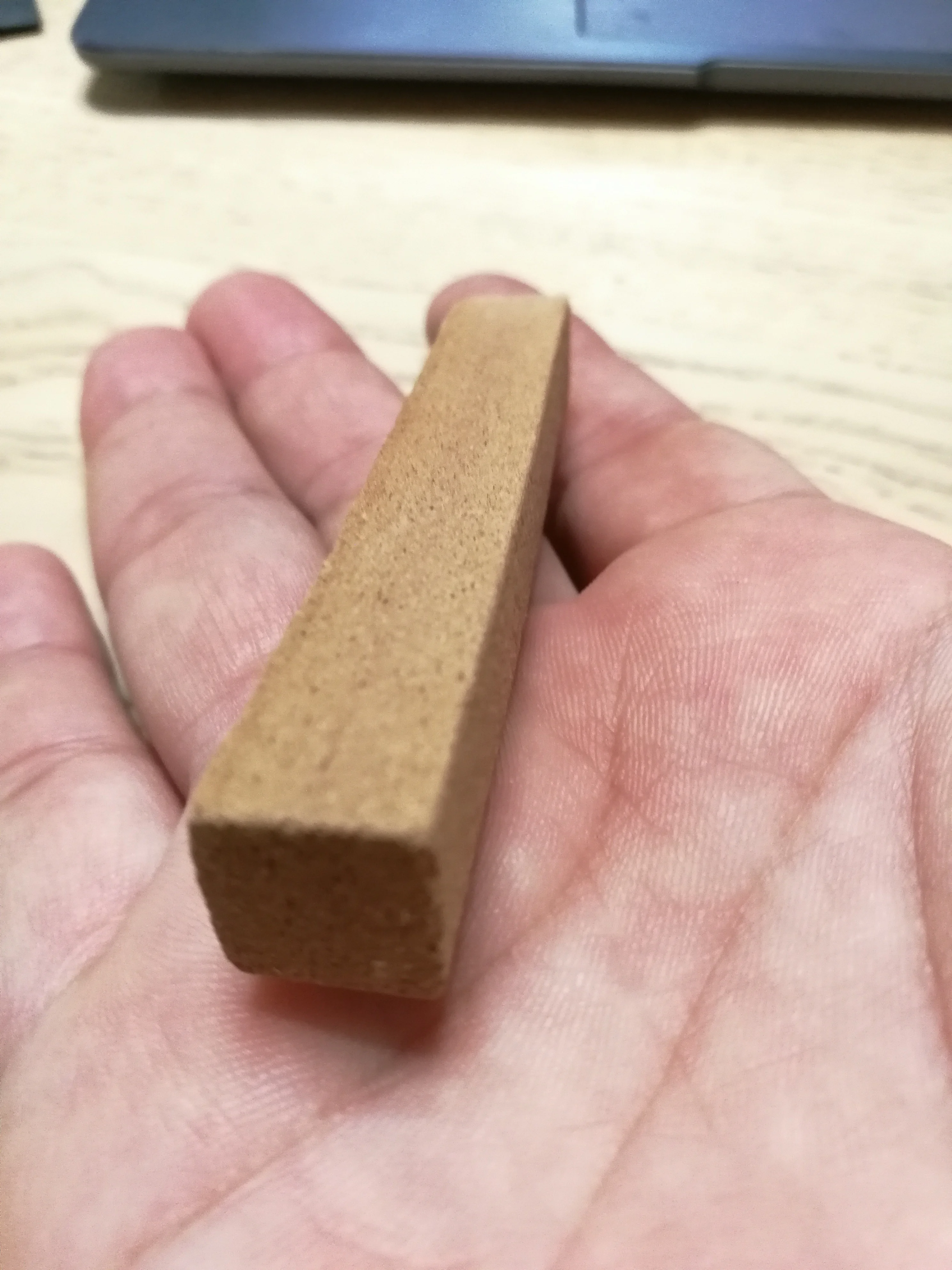 High Standard Oud sticks Natural Aga wood no chemicals for Arabic Wholesale