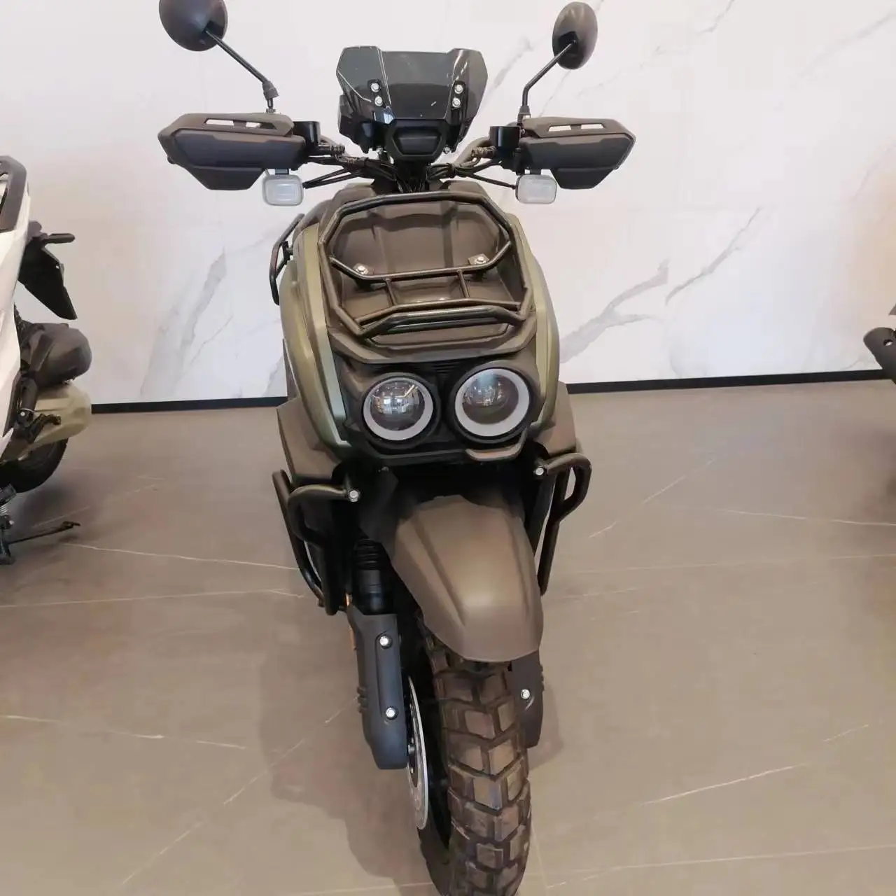 New Style 2023 Stylish Tank Motorcycles Cheapest 150cc Oil Cross Pmsm Motores Fueraborda