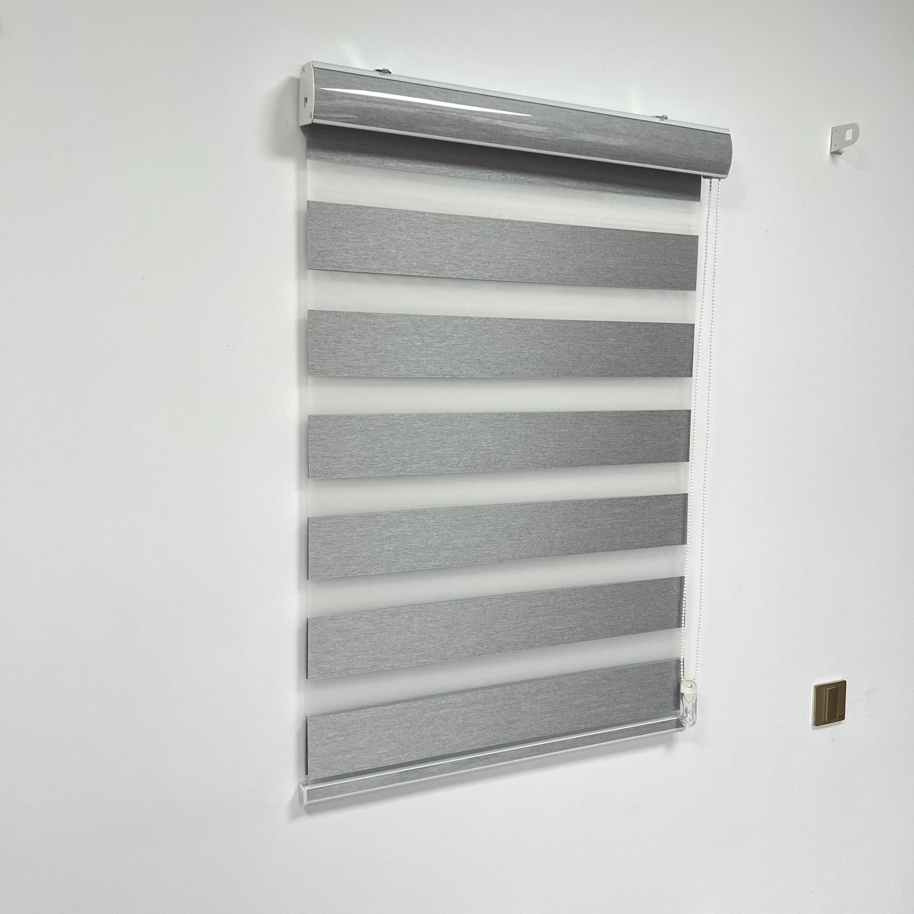 Modern Design Electric Zebra Blinds Intelligent Blackout Curtains for Hotel & Family for Office Space Installation