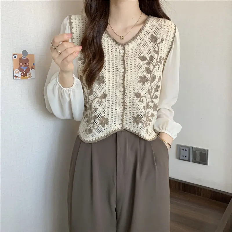 Wholesale New Chiffon Bubble Long Sleeve Stitching Hollow Knit Shirt Design Sense Niche Crochet Autumn Chic French Top Woman