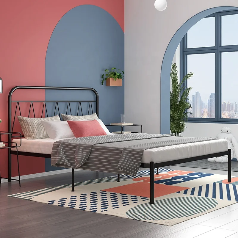 Professional Manufacture Cheap Easy Assembled Iron Metal  Bed Metal Double Bed for Bedroom Hotel Apartment