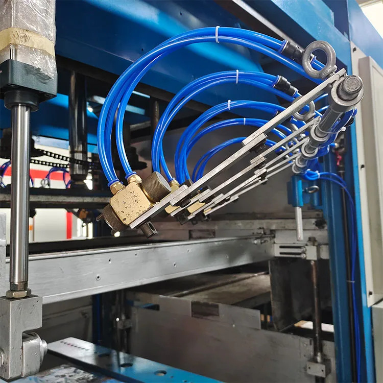 Hot Sell Second Hand Plastic Clamshell  Vacuum Forming Machine For Signs