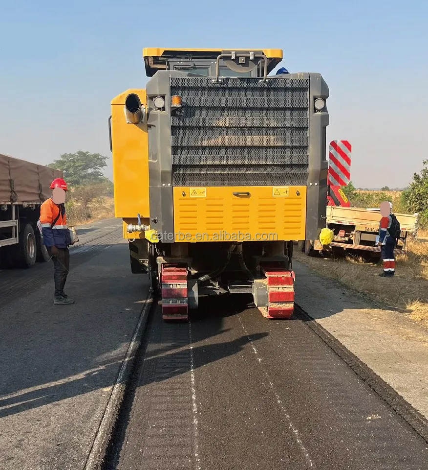 China Cold Milling Machine XM2005K XM2005 2m Asphalt Pavement Road Repair