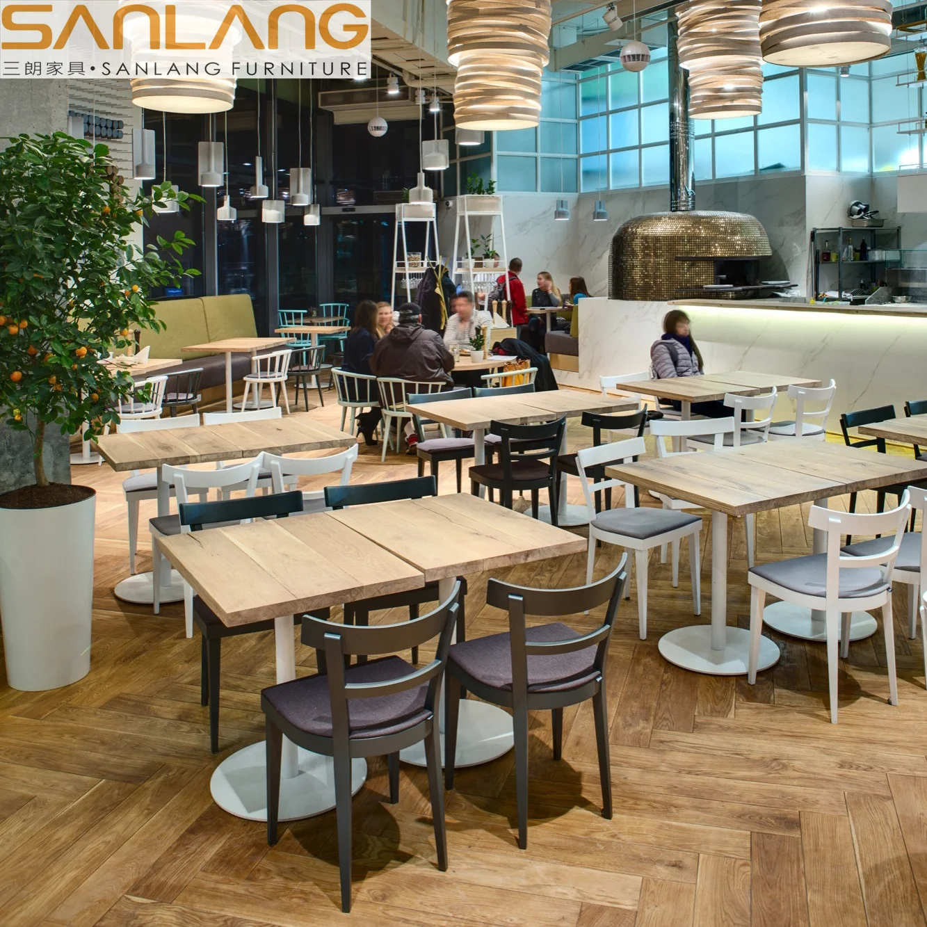 Hamburger fast food restaurant wood coffee desk 4 people tables and chairs space saving dining table set for wedding and event