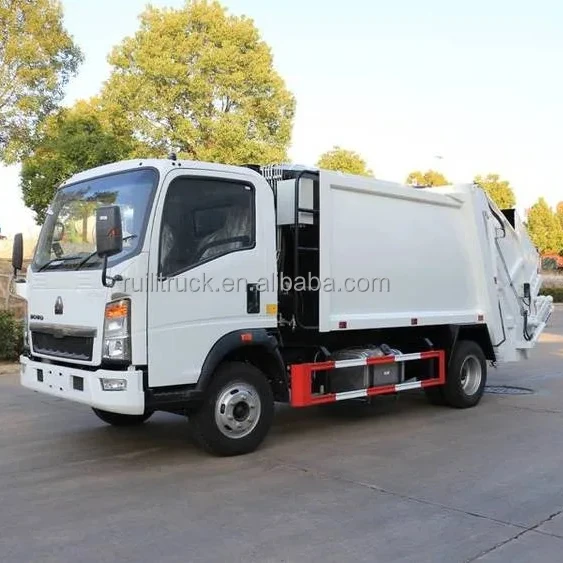 SINOTRUK 6m3 small garbage collecting truck refuse compactor truck for sale