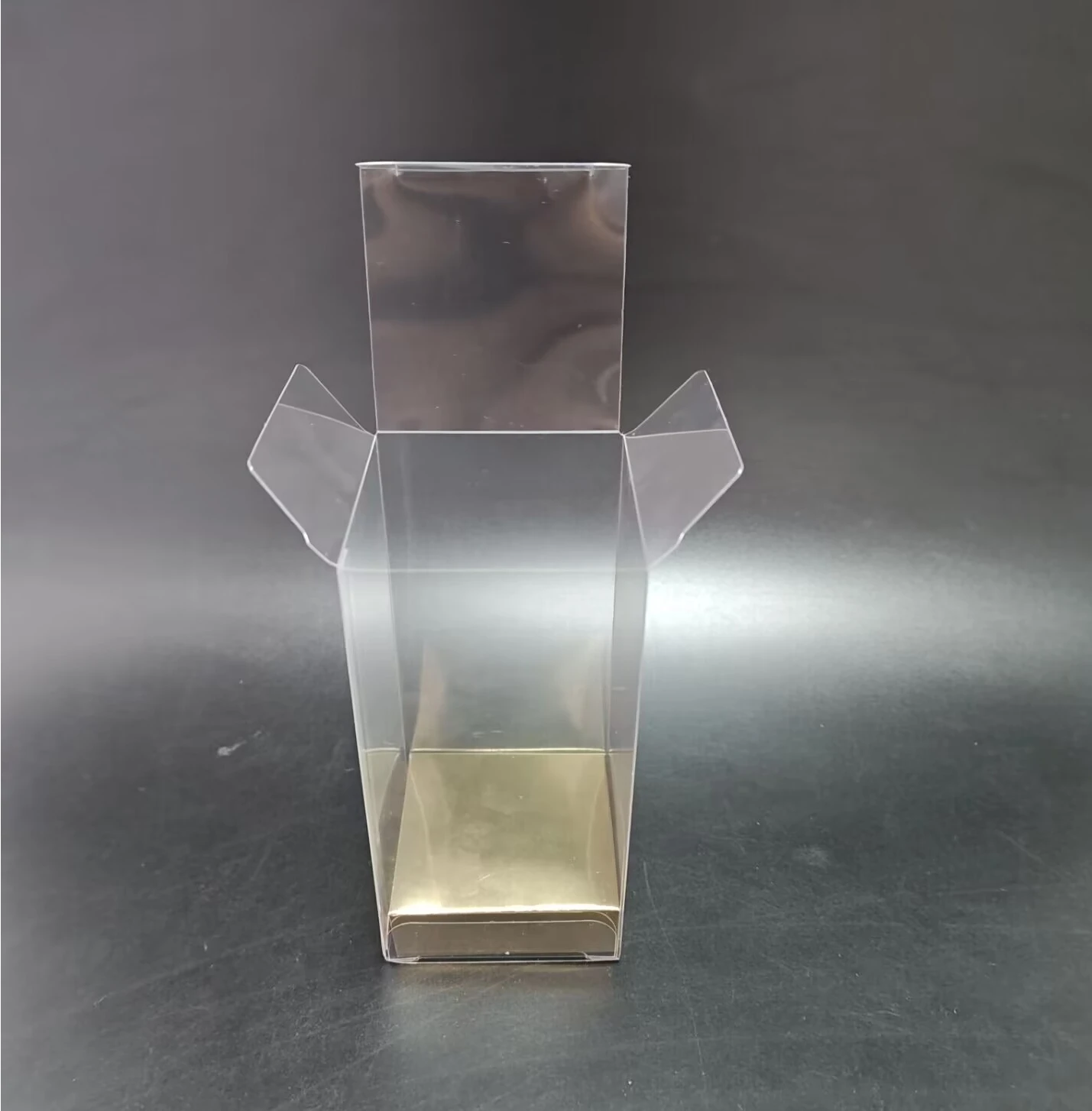 Small boxes plastic packaging for cake square clear PET plastic boxes with cardboard base