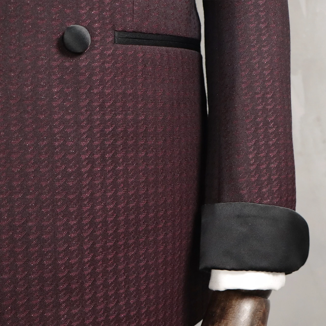 
MTM New Design Double Breasted Tuxedo Suit Tailor Custom Tuxedo For Men Wedding Groom Suit Wool Texudo 2 Piece Suit Set 