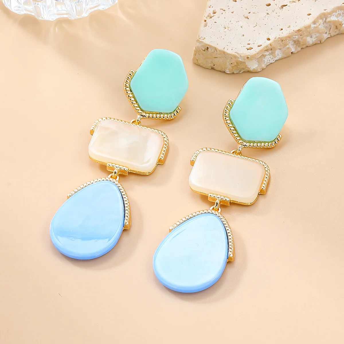 Fashion red Acetic Acid Plate dangle Earrings Multi layer Geometric blue Resin Pendant Earrings Wholesale for Women