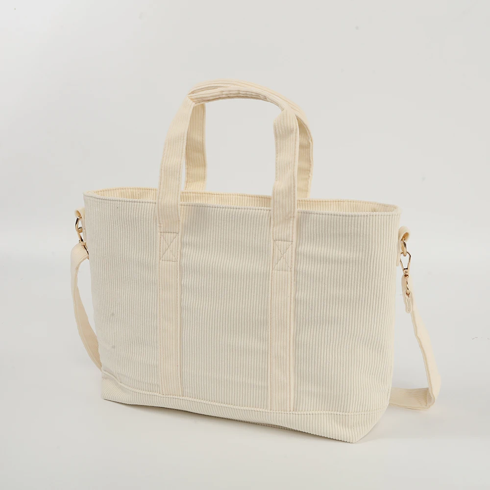 Stock Low  MOQ  Large Fashion Tote Bags For Women Shopping Custom Handbag Travel Bag Toiletry Bag