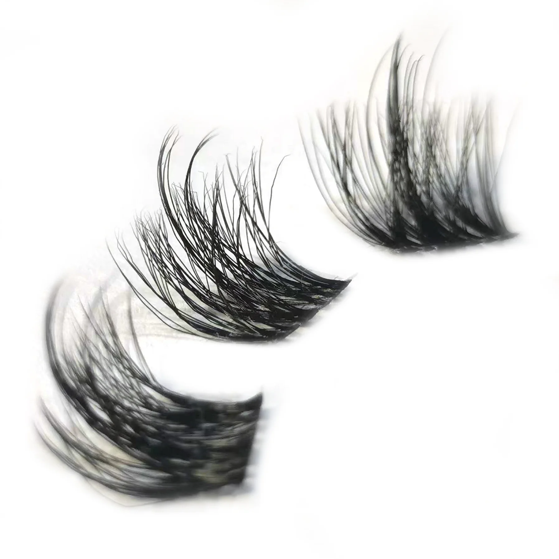 5D Luxury cluster lashes wholesale 2024 hot selling segments lashes precut 12mm 14mm cruelty free thinner band soft material